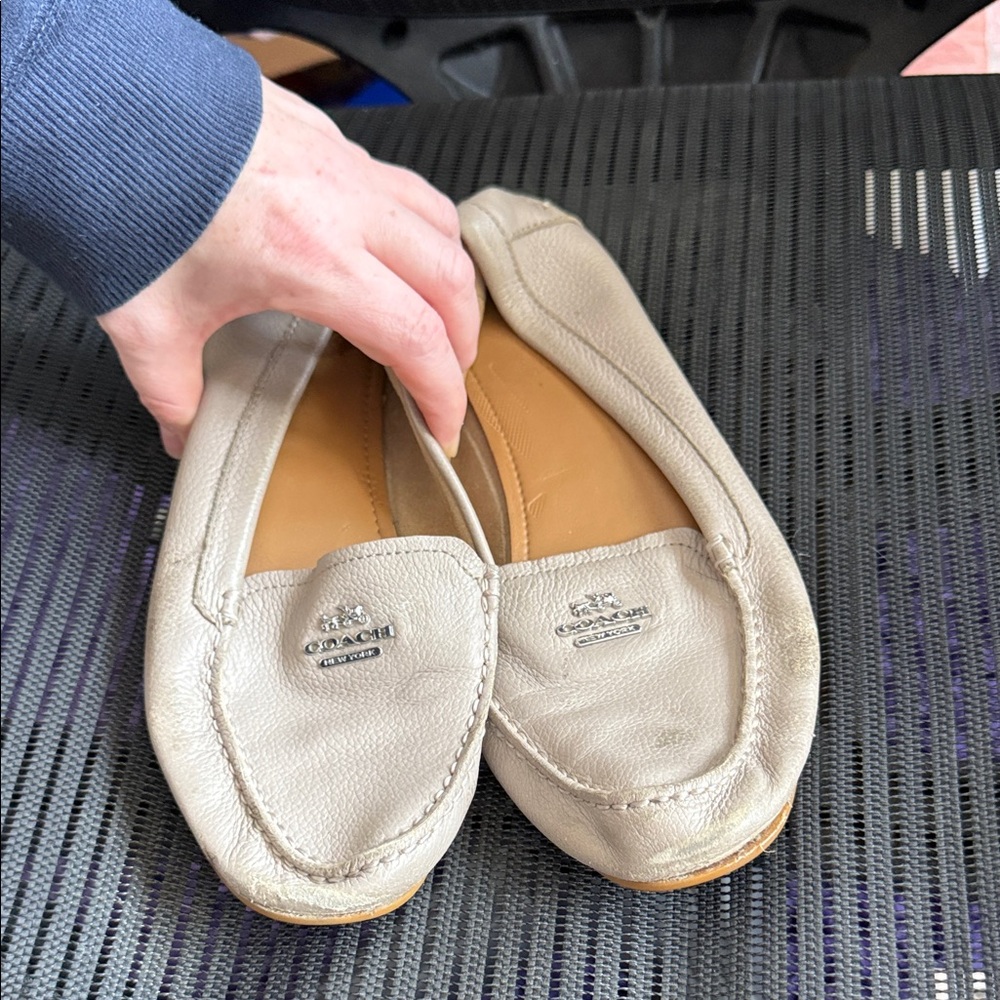 Coach women’s taupe/gray Loafers